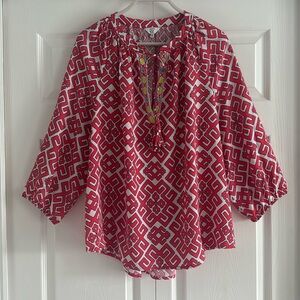 Crown & Ivy Woman Coral and White Print Tunic Top - Size 2X